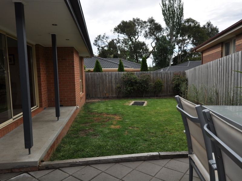 2/71 Mt Dandenong Road, Croydon VIC 3136
