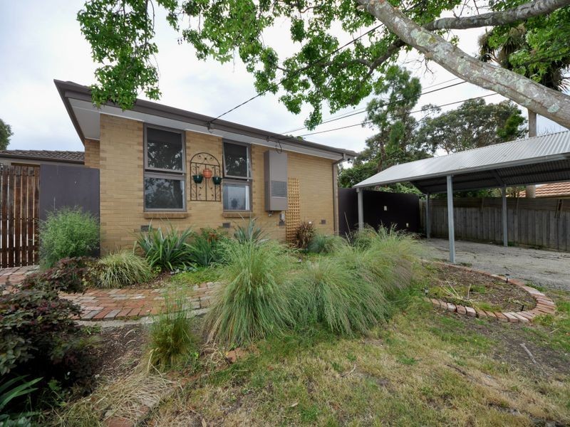 64 Birkenhead Drive, Kilsyth VIC 3137
