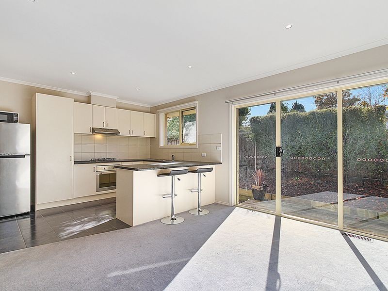 2/14 Branch Road, Bayswater North VIC 3153