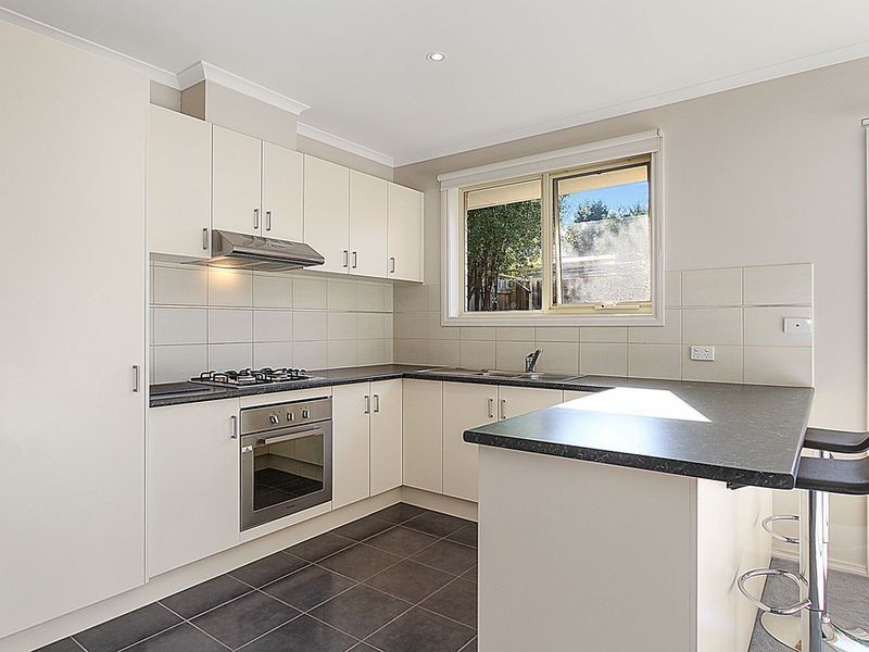 2/14 Branch Road, Bayswater North VIC 3153