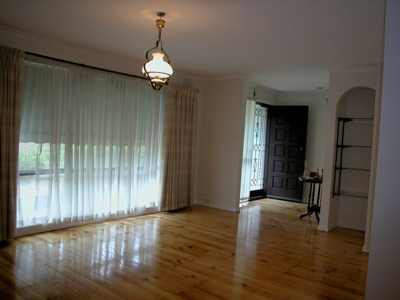 5 Wongala Way, Mooroolbark VIC 3138