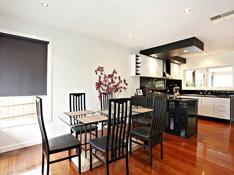 10 Taronga Crescent, Croydon VIC 3136