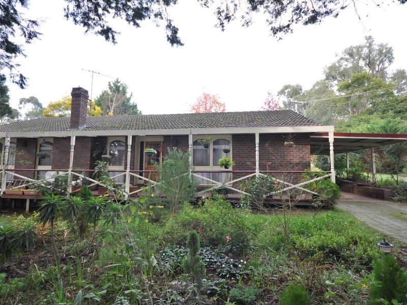 2 Raleigh Street, Seville VIC 3139