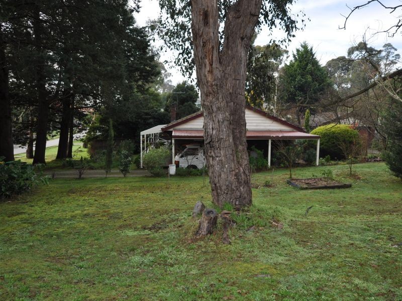 2 Raleigh Street, Seville VIC 3139