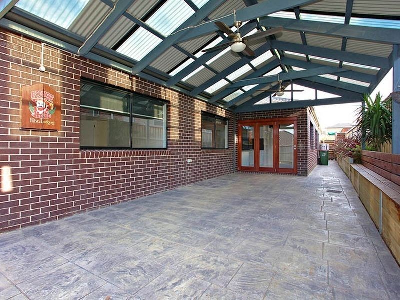 8 Lyrebird Court, Bayswater North VIC 3153