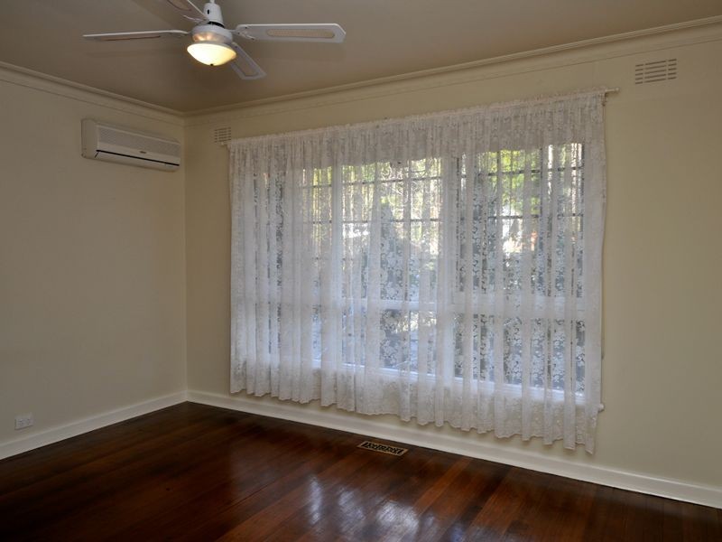 5 Evon Avenue, Ringwood East VIC 3135