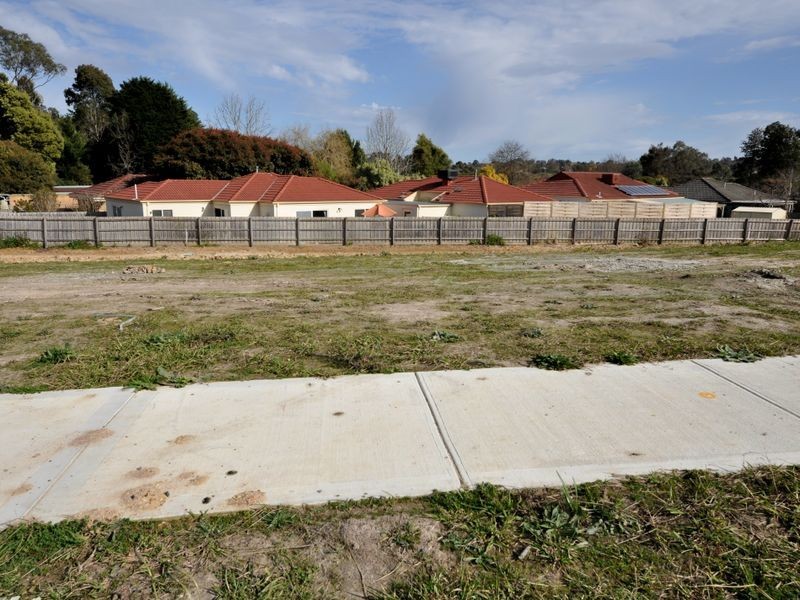 Lot 4 Tiverton Circuit, Mooroolbark VIC 3138