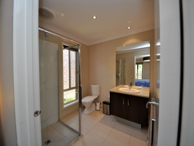 5 Inglewood Close, Croydon VIC 3136