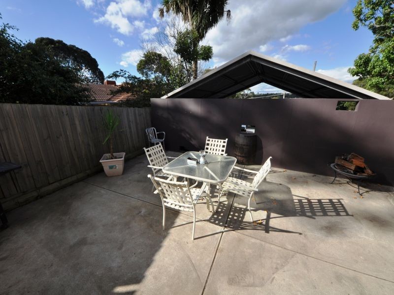 64 Birkenhead Drive, Kilsyth VIC 3137