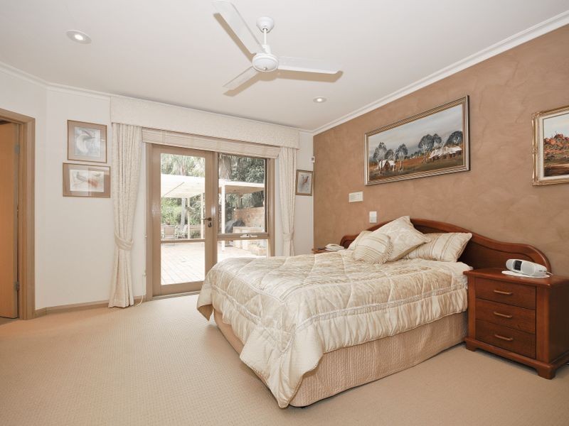 7 Highleigh Court, Mooroolbark VIC 3138