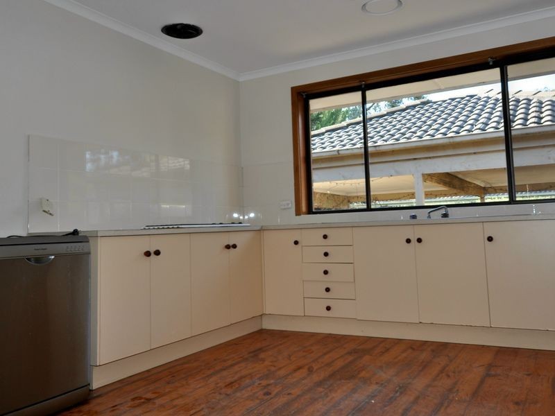 1 / 290 Maroondah Highway, Croydon VIC 3136