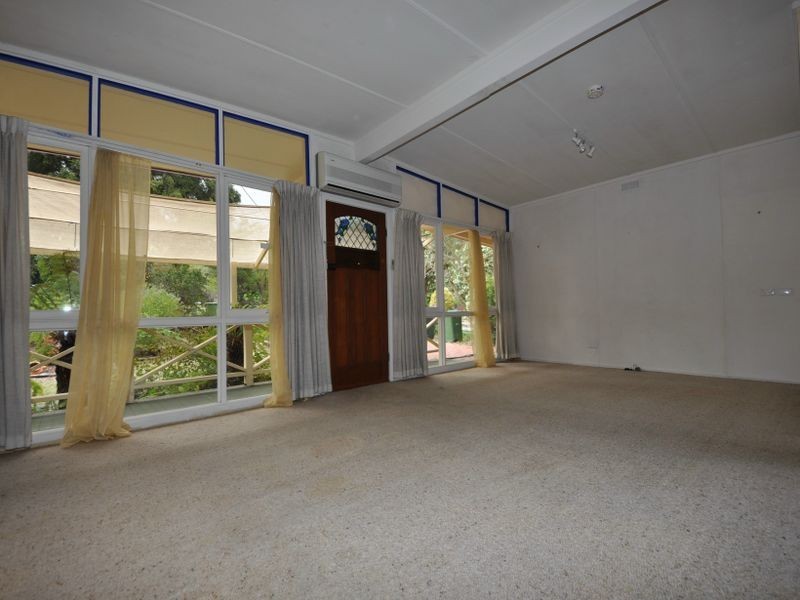 20 Yvonne Avenue, Croydon South VIC 3136