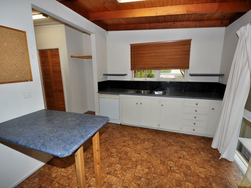 20 Yvonne Avenue, Croydon South VIC 3136