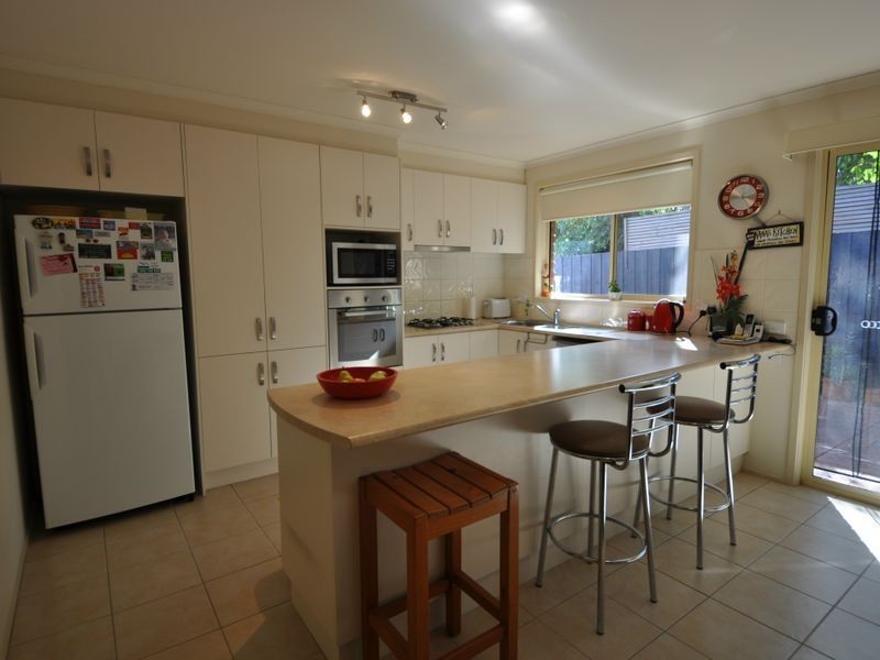 31A Geoffrey Drive, Kilsyth VIC 3137