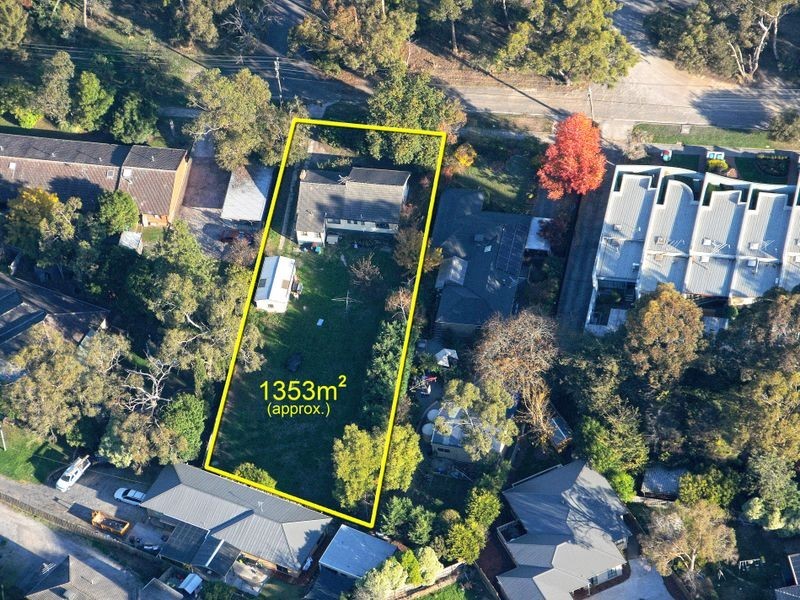 123 Lincoln Road, Croydon VIC 3136