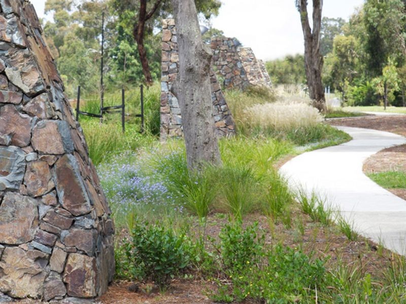 17 Drewett Circuit, Croydon VIC 3136