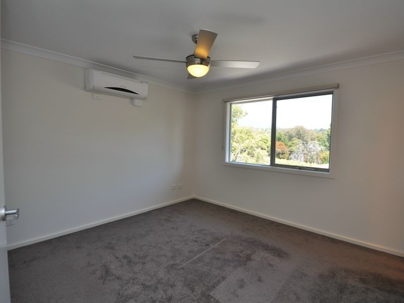 2/68 Balmoral Street, Kilsyth VIC 3137