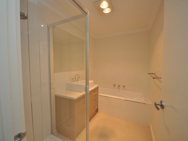 2/68 Balmoral Street, Kilsyth VIC 3137