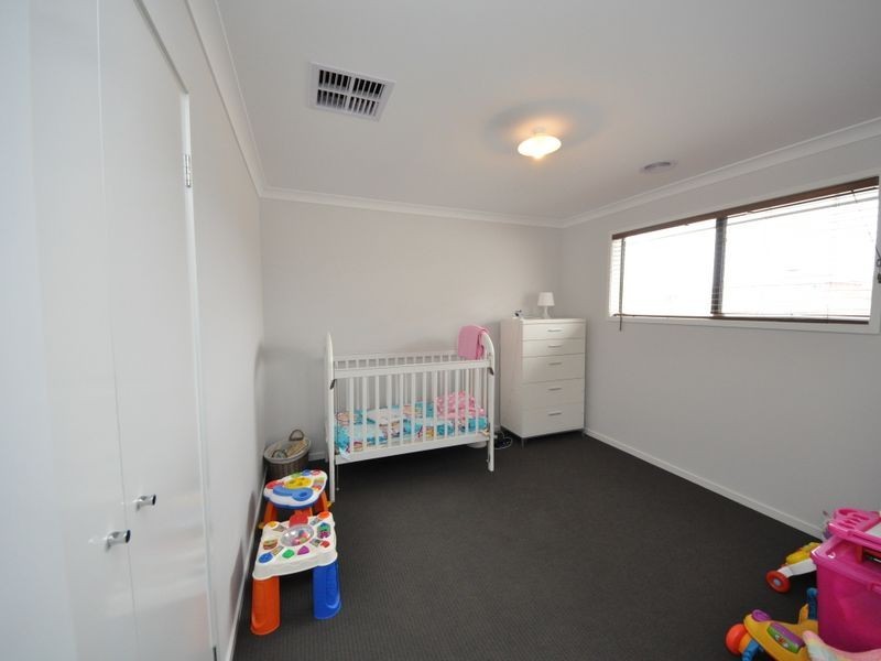 22 Le-Grew Street, Croydon VIC 3136