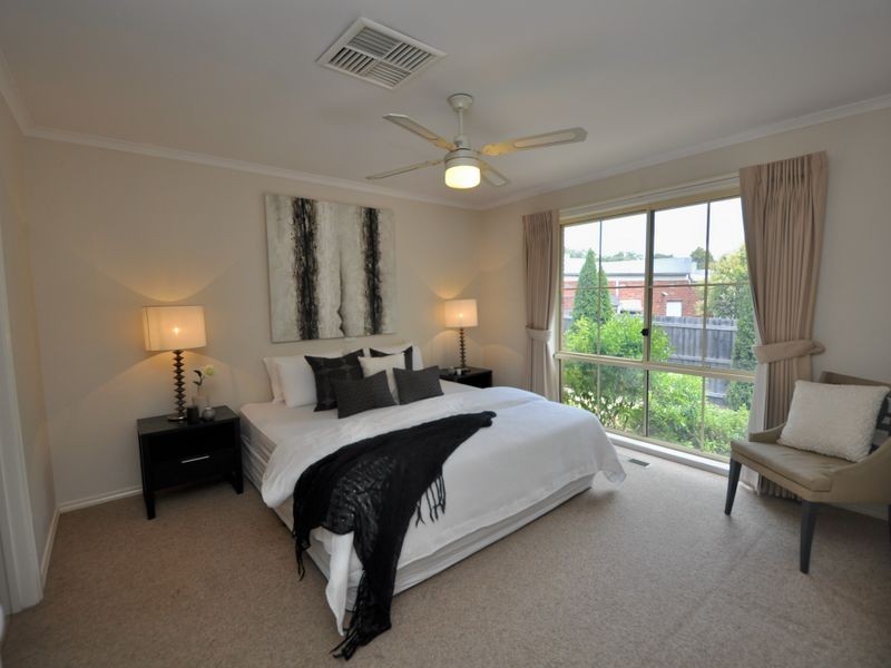 2/69 Mount Dandenong Road, Croydon VIC 3136