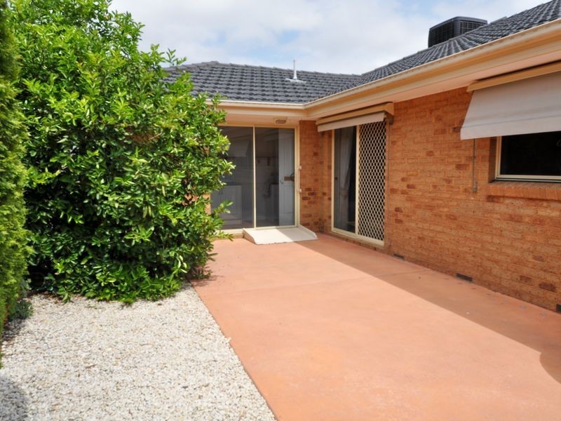 2/69 Mount Dandenong Road, Croydon VIC 3136