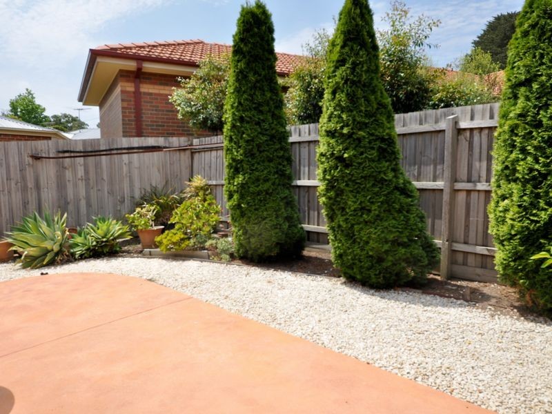 2/69 Mount Dandenong Road, Croydon VIC 3136