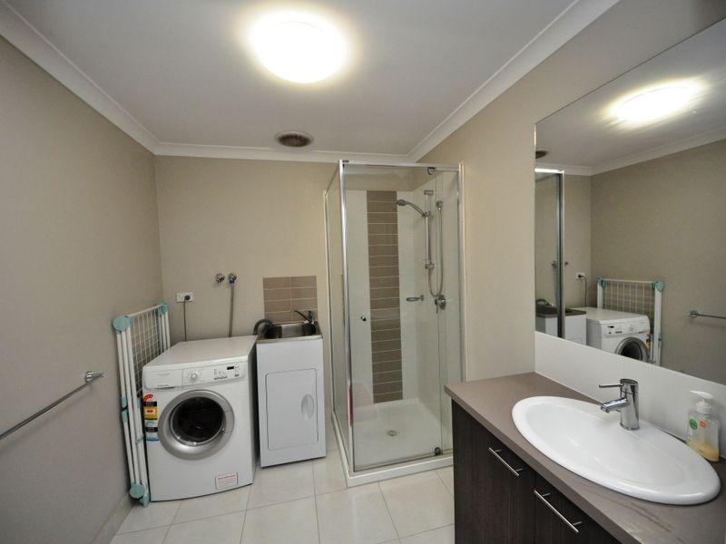 8 White Close, Lilydale VIC 3140