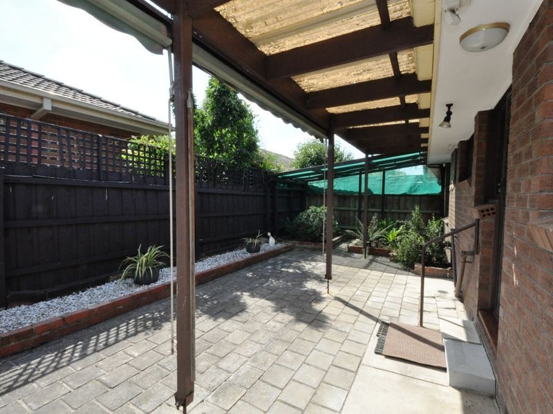 4/31 Leigh Road, Croydon VIC 3136