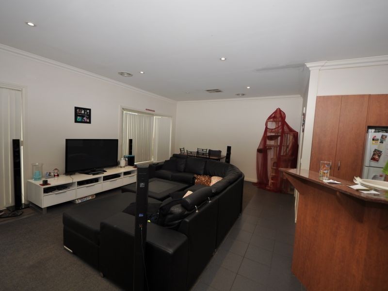 1/87 Liverpool Road, Kilsyth VIC 3137