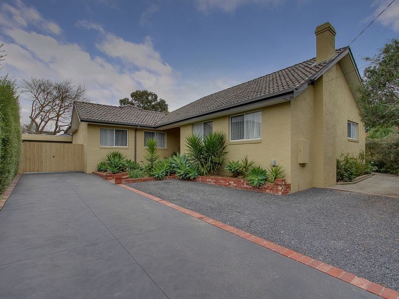 17 Woodmason Road, Boronia VIC 3155