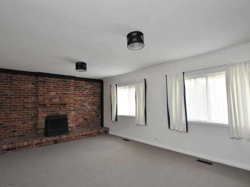 17 Woodmason Road, Boronia VIC 3155