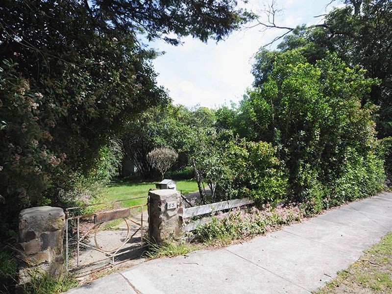 83 Alto Avenue, Croydon VIC 3136