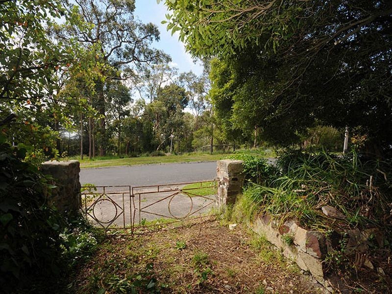 83 Alto Avenue, Croydon VIC 3136