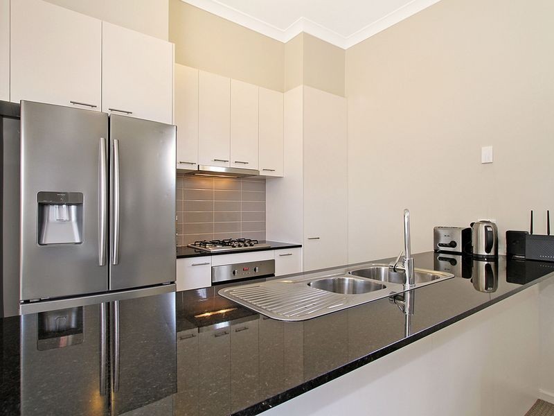 26/12 Irvine Street, Mitcham VIC 3132