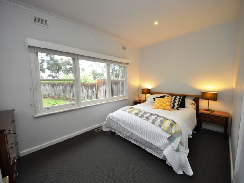 1/677 Mt Dandenong Road, Kilsyth VIC 3137