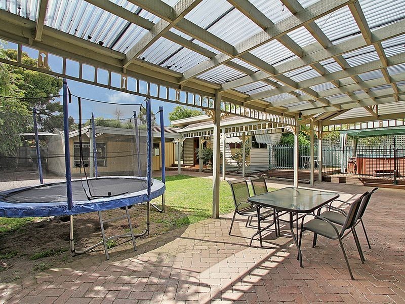 38 Tamworth Road, Kilsyth VIC 3137