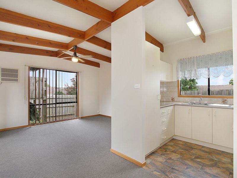 82 & 82A Woodville Road, Mooroolbark VIC 3138