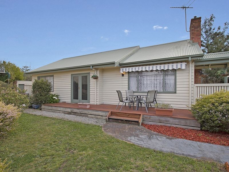 41 Byron Road, Kilsyth VIC 3137