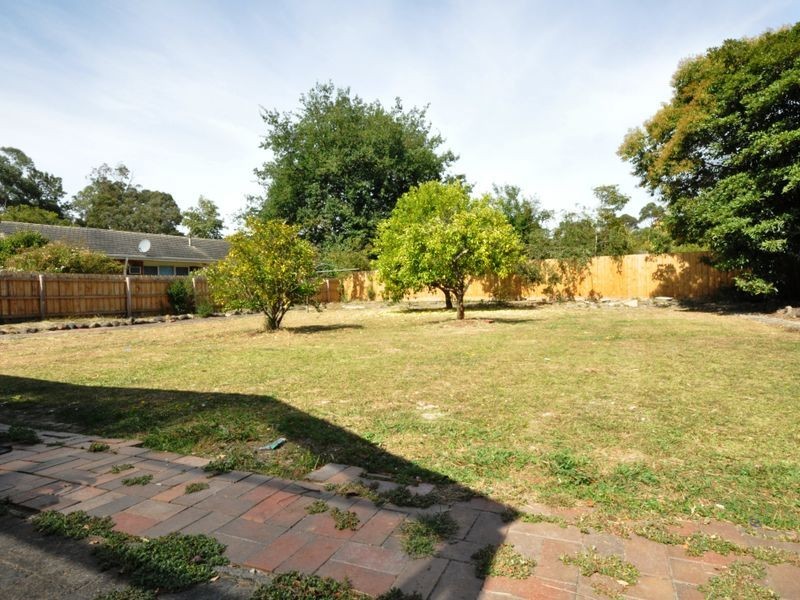 7 Wickham Road, Croydon VIC 3136