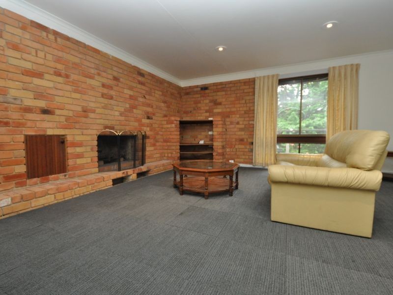 42 Karingal Street, Croydon North VIC 3136