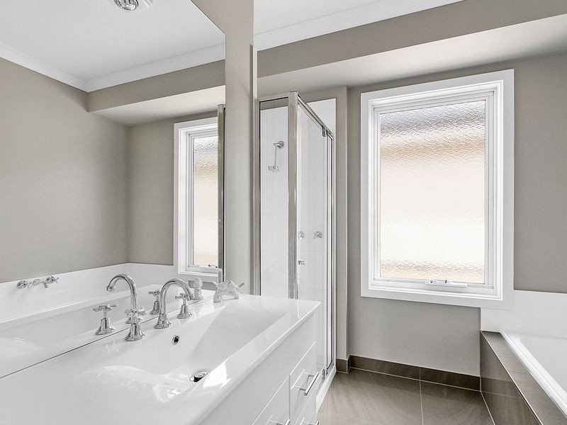 21 Plumer Street, Croydon VIC 3136