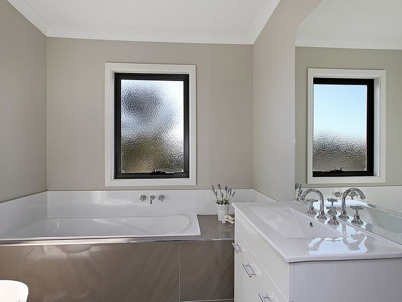 13 Rawlinson Street, Croydon VIC 3136