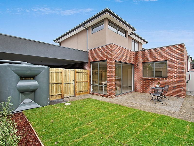 1A Midhurst Road, Croydon VIC 3136