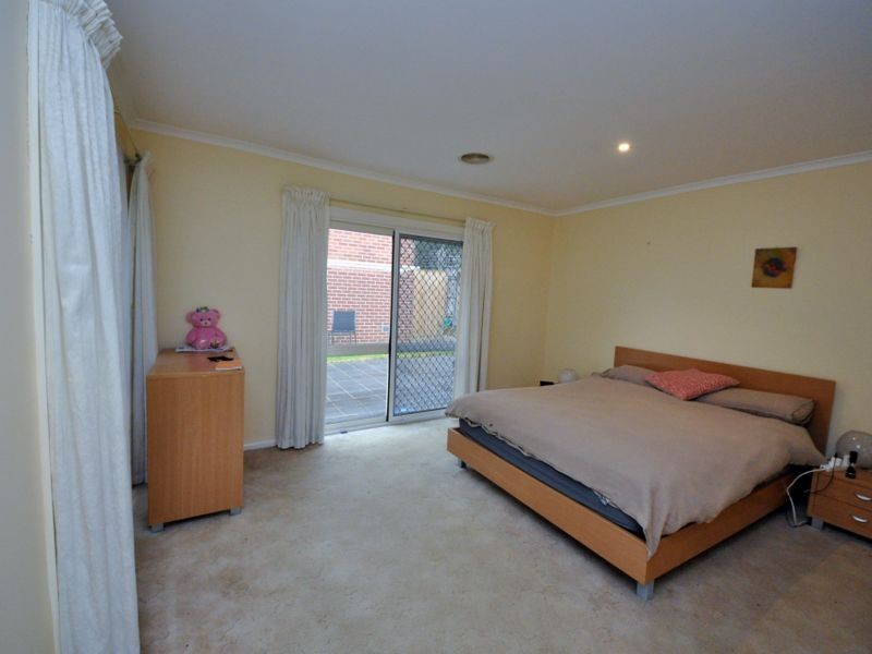 63 Bambra Street, Croydon VIC 3136