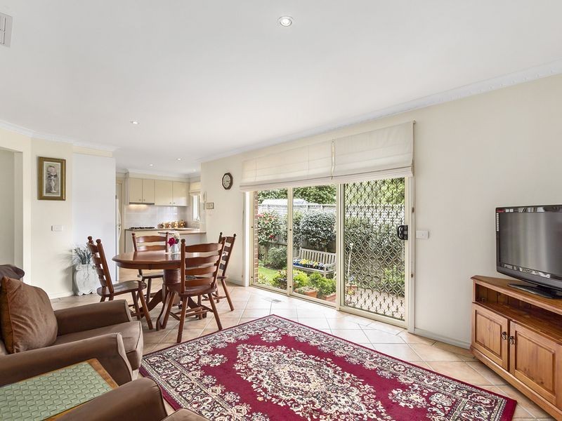 6/33 Vernon Street, Croydon VIC 3136