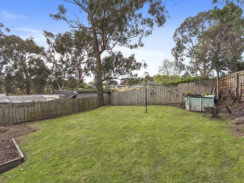 4 David Close, Kilsyth VIC 3137