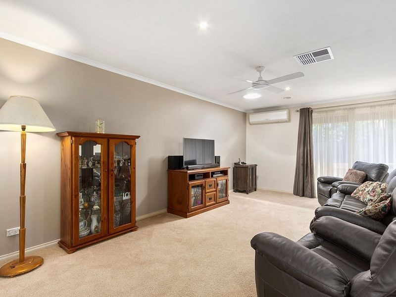 2/198 Dorset Road, Croydon VIC 3136
