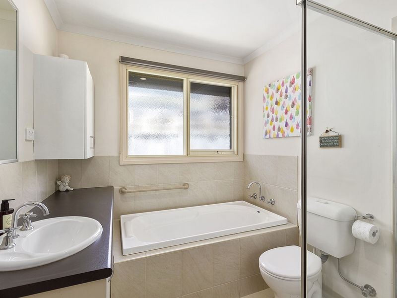 2/198 Dorset Road, Croydon VIC 3136