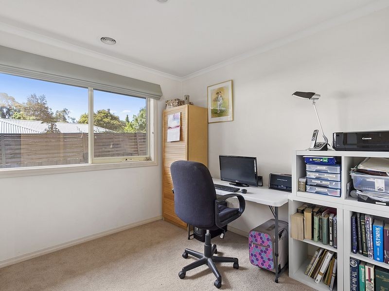 2/198 Dorset Road, Croydon VIC 3136