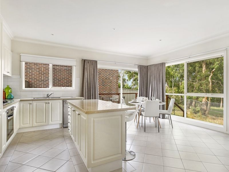 7 Jessica Park Drive, Lilydale VIC 3140